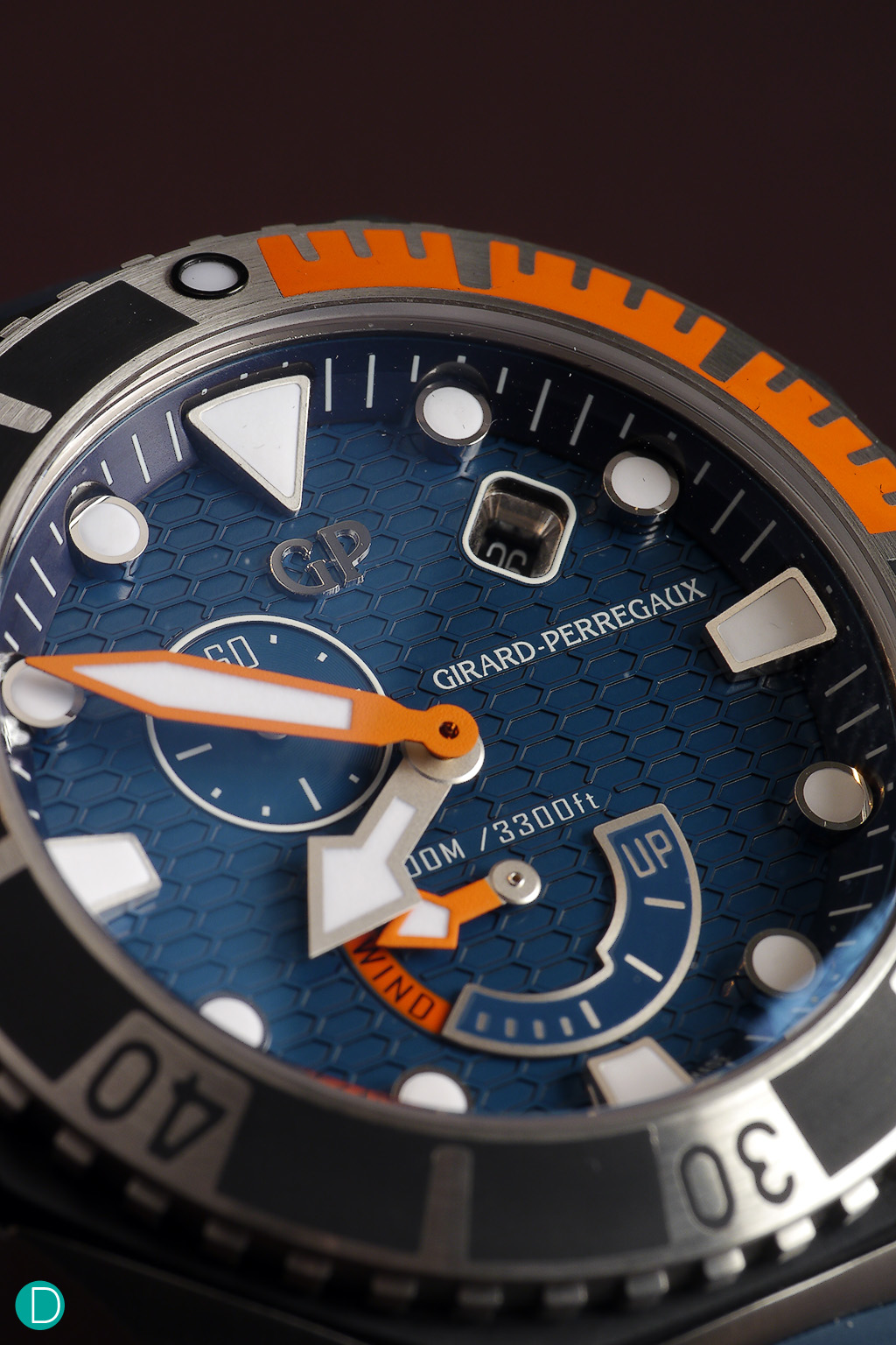 If the design brief calls for a watch, with a bulbous case, a crown at the 4 o'clock position, bulky to withstand diving pressures, it would be easy to fall prey to a poorly visual design. But not for GP. The Sea Hawk still manages to remain elegant, visually arresting, and beautiful.