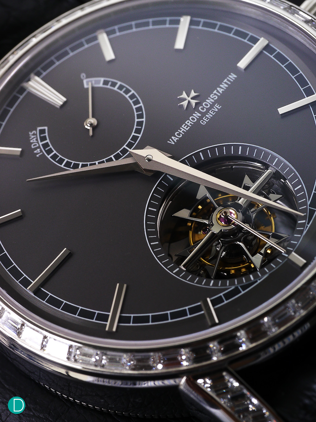 Cased in Platinum, this particular model 89600/000P-9878 has its bezel and lugs lined with baguette cut diamonds