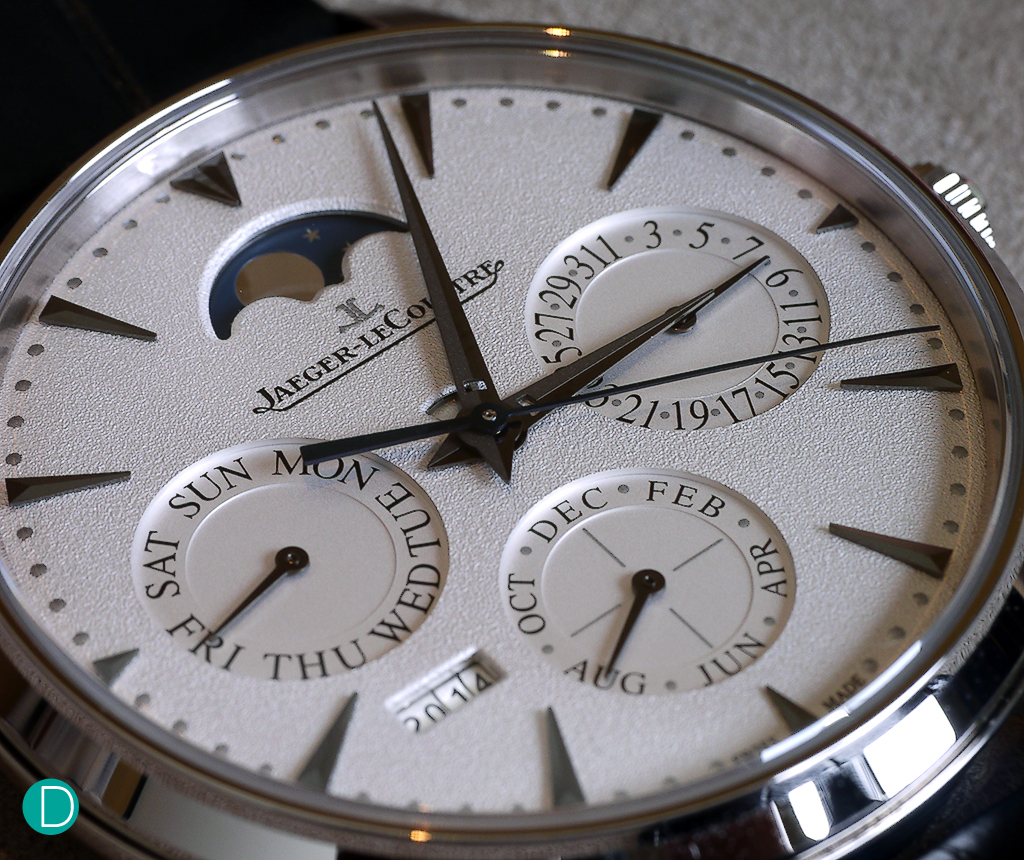 The "MUT" houses the Caliber 868, a self-winding ultra-thin modular perpetual calendar with 336 parts and 46 jewels, that remains just 4.72mm thick. Noticeable is its 4 digit year display and an understated calm symmetry in the subdials.   