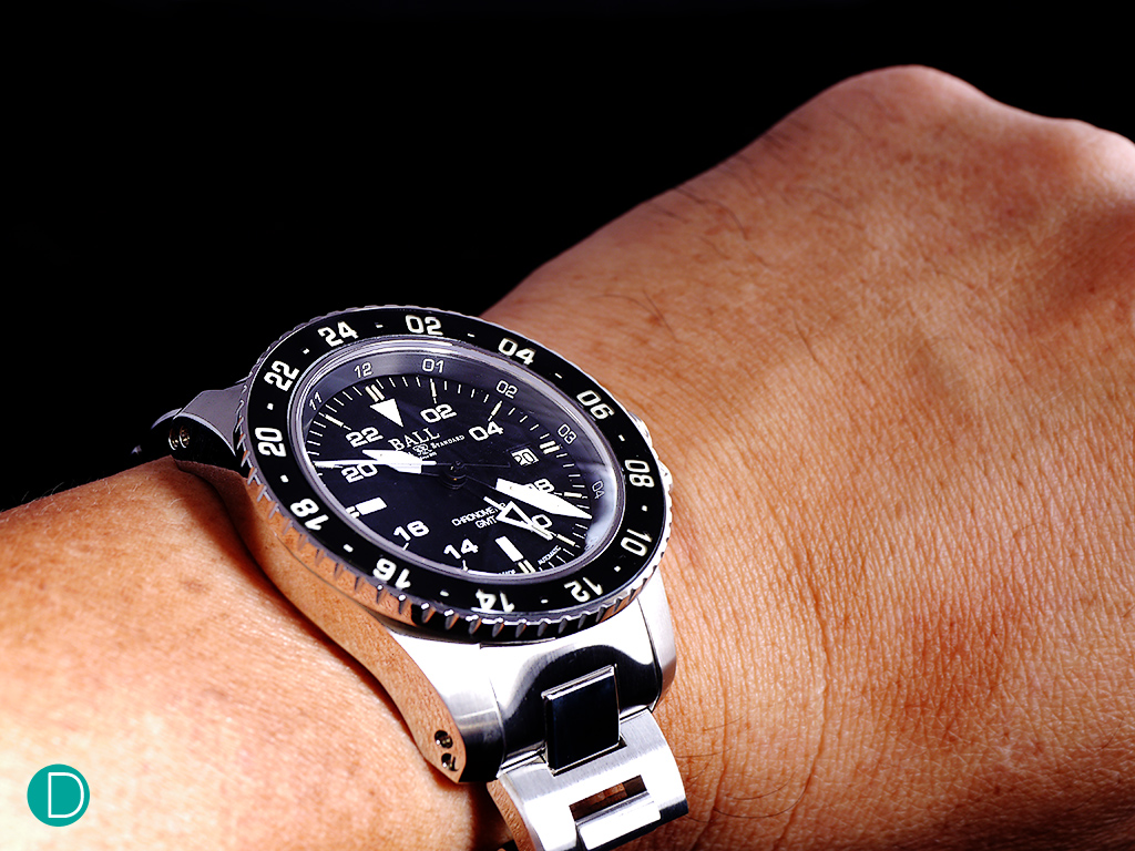 On the wrist, the Ball Engineer Hydrocarbon AeroGMT is rather comfortable, but the high crown with its crown guard sometimes dig into the back of the palm if one cocks one's wrist.