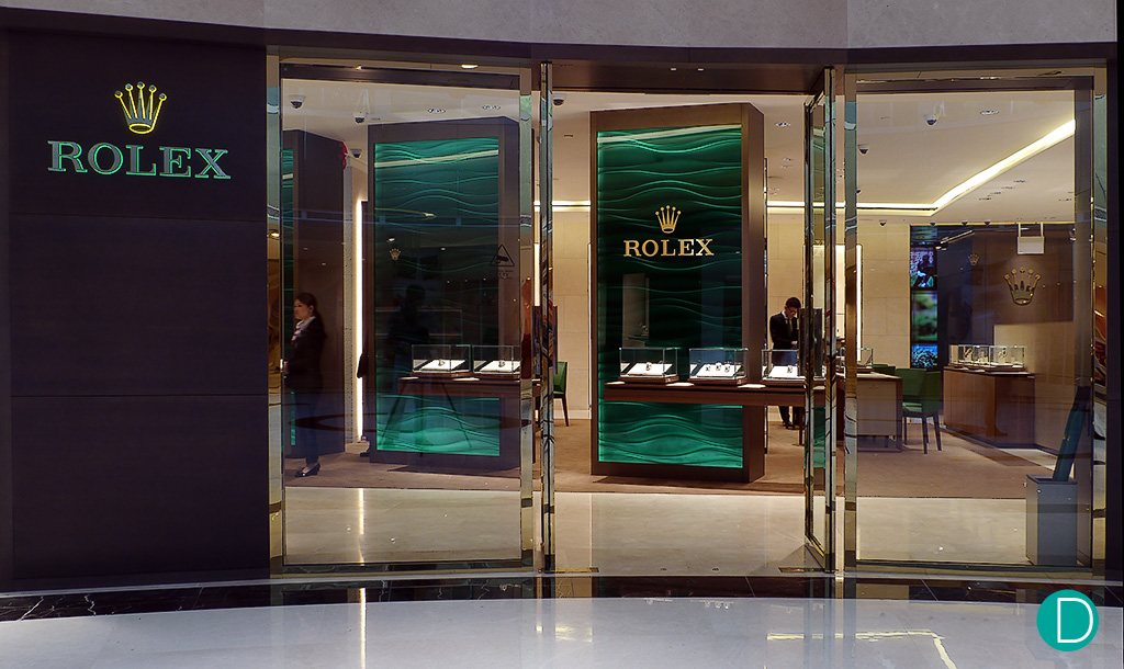 Cortina-Rolex-Boutique-entrance