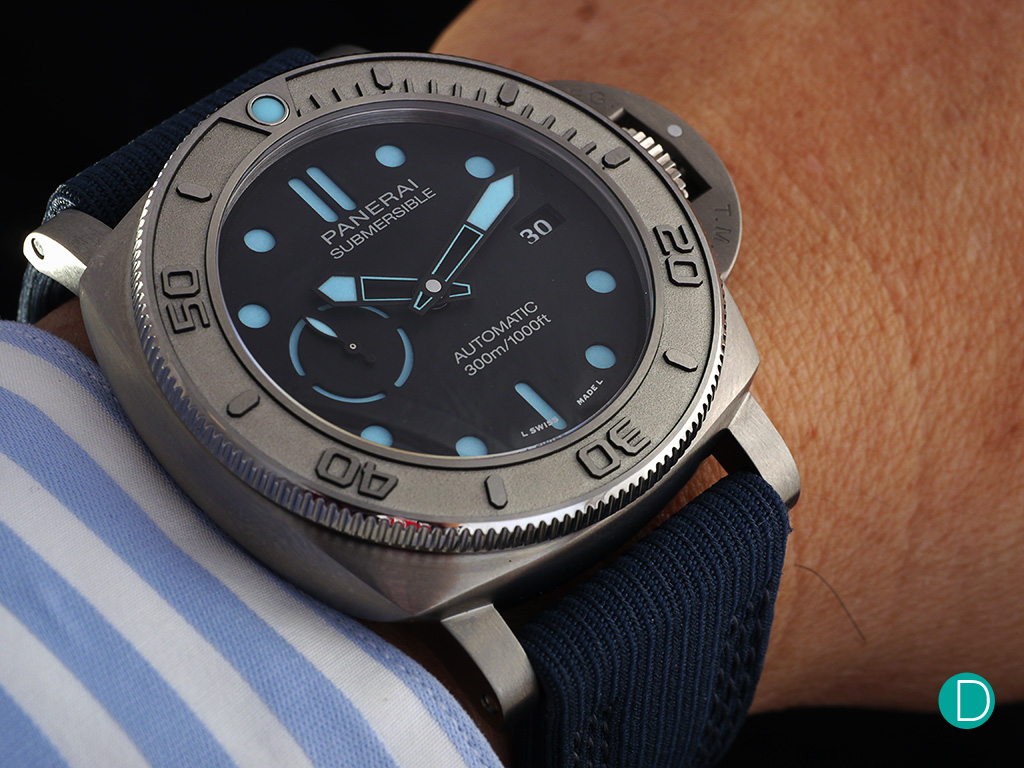 Review: Panerai PAM00985 Submersible Mike Horn Edition