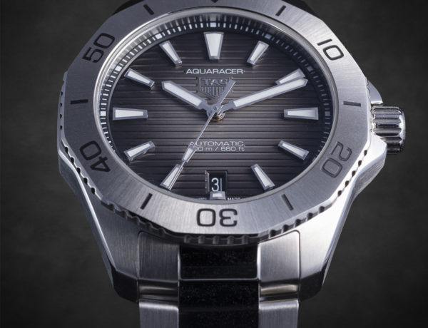 TAG Heuer Aquaracer reborn as the new Professional 200