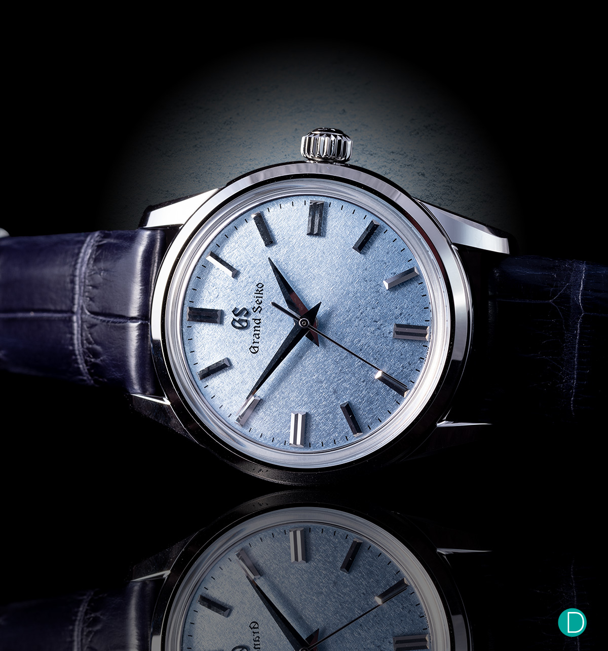 longines - Et la prochaine ? Une montre "habillée", cadran blanc : Stowa, Longines, Cartier - Page 2 Sbgw283-mirror