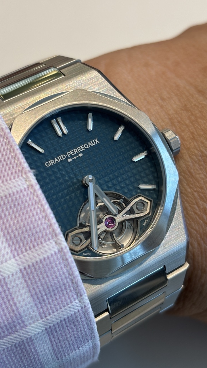 Live from GWD26: Girard-Perregaux Laureato Fifty Tourbillon | Hands-on Impressions
