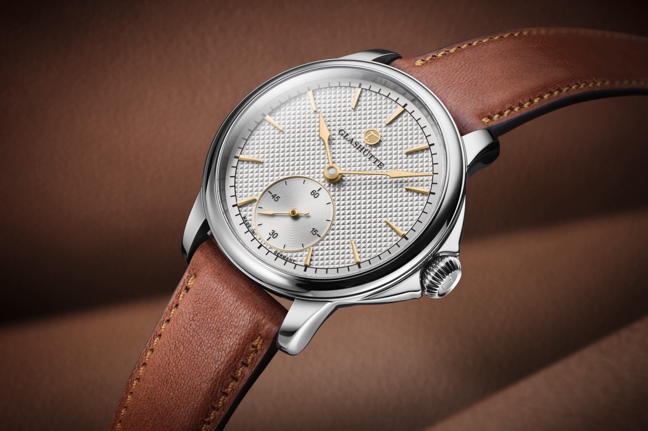 Tutima Patria two-tone dial