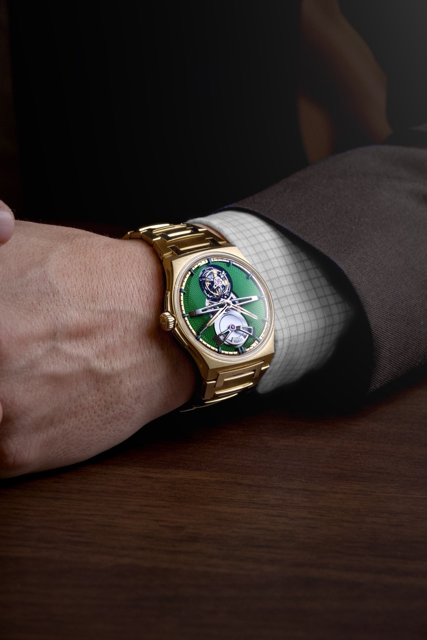 Czapek Antarctique Tourbillon Victory Green on the wrist